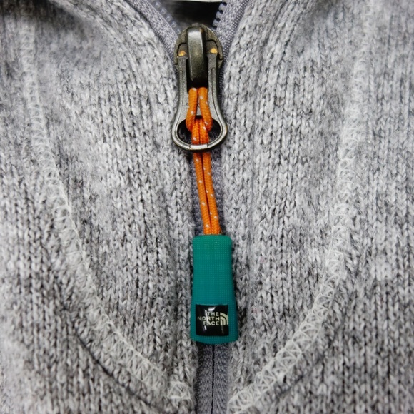 The North Face Full Zip Jacket - Picture 6 of 6